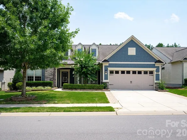322 Burr Ct, Fort Mill, SC 29715
