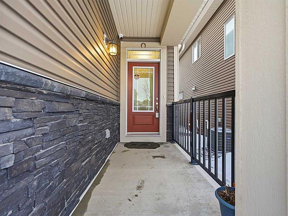 3rd image of 9 Osborne Line SW