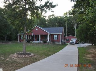 235 Crawford Rd, Gray Court, SC 29645