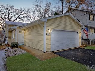 222 S Channel Dr, Round Lake Beach, IL