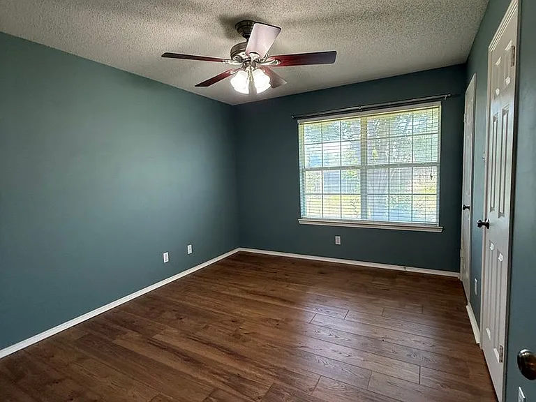 3501 Grandview Dr — Photo 15