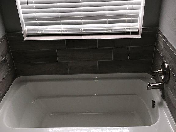3rd image of 3109 Quail Run Dr