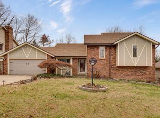 1226 E Highpoint Street, Springfield, MO 65804