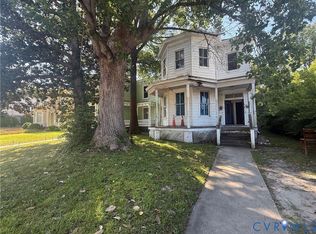 136 Marshall St, Petersburg, VA 23803