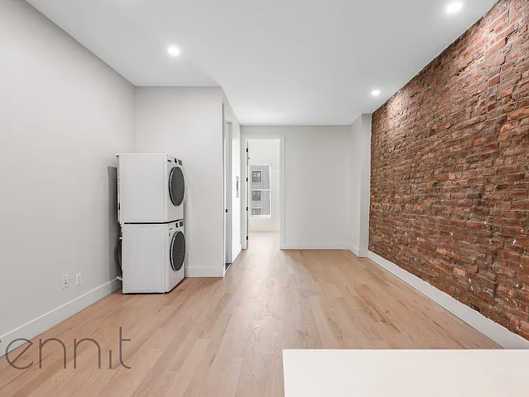 893 4th Ave #3L — Photo 10