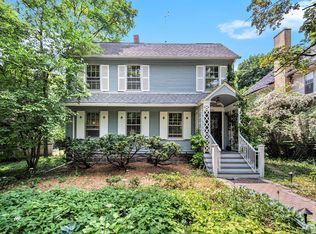 908 Lincoln Ave, Ann Arbor, MI 48104