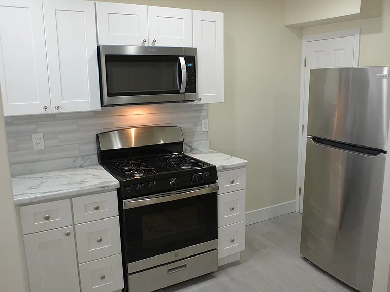 2649 S Shields St — Photo 10