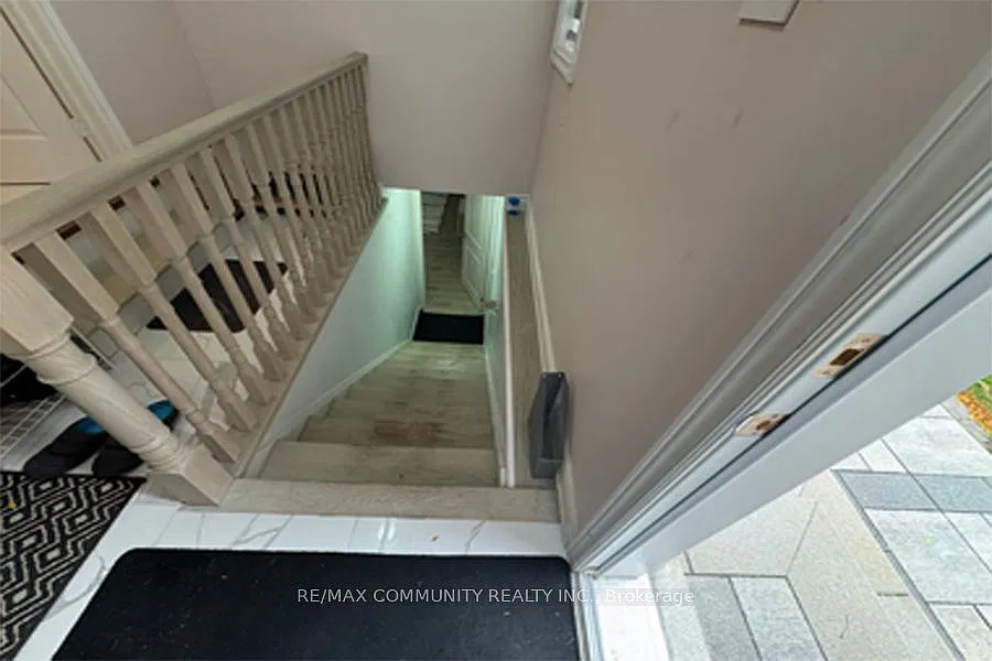 2 bed, $2,500 — Photo 4