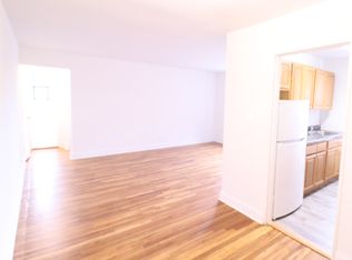 86-72 208th St APT 2F, Queens Village, NY 11427