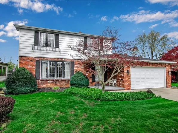 24 Rowley Holw, Cheektowaga, NY 14227