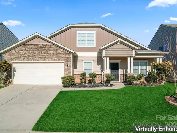 1527 Sunflower Field Pl, Matthews, NC 28104
