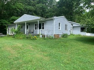749 Kiawana Rd, Atkins, VA 24311