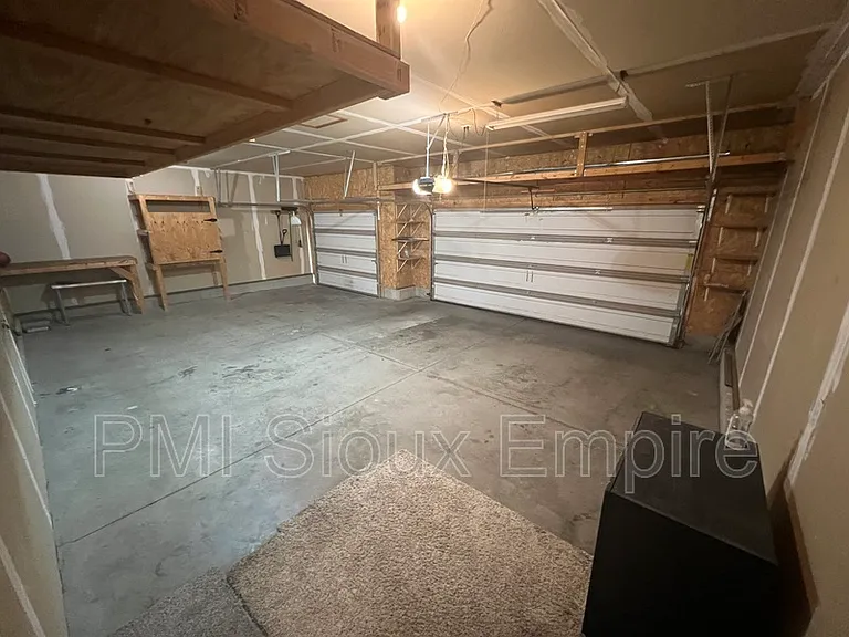 4829 S Wilson Ave — Photo 6