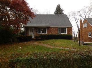 202 Anthon Dr, Pittsburgh, PA 15235