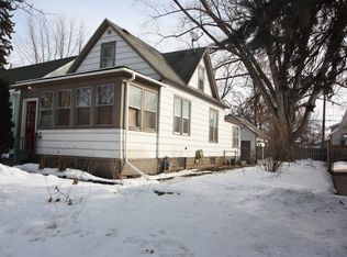 1352 Searle St, Saint Paul, MN 55130
