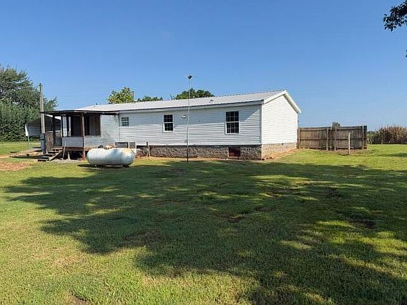 2nd image of 267 Shady Ln