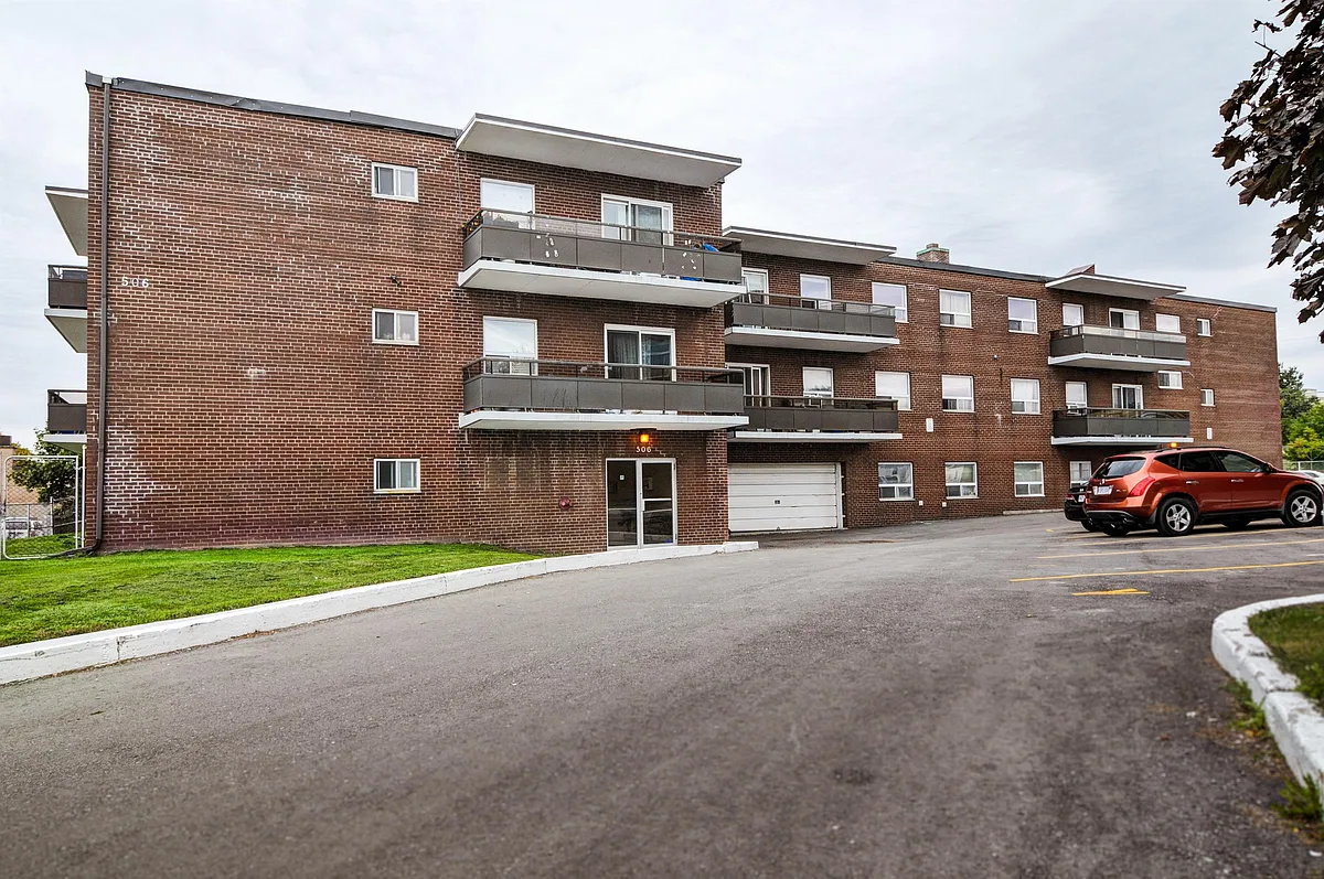 Building Photo - 506 Danforth Rd