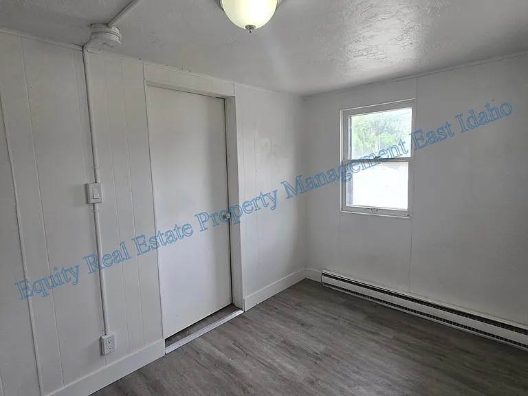 815 E Clark St #5 — Photo 23