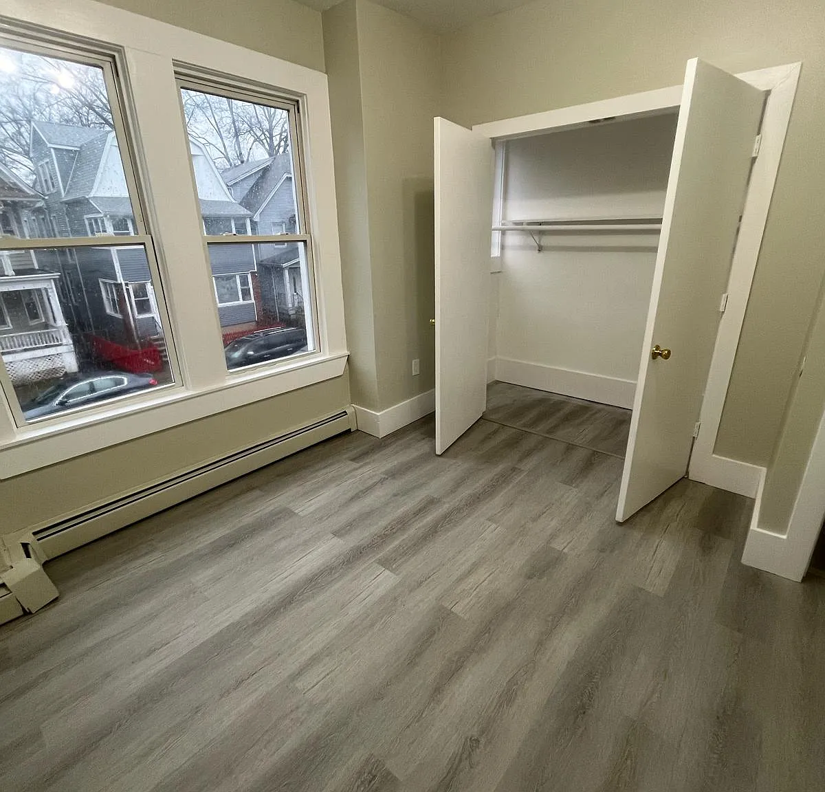 3 bed, 1000 sqft, $2,195 — Photo 3