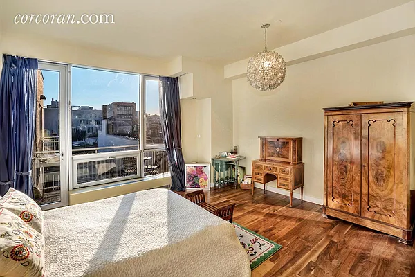 Sold by Corcoran | media 29