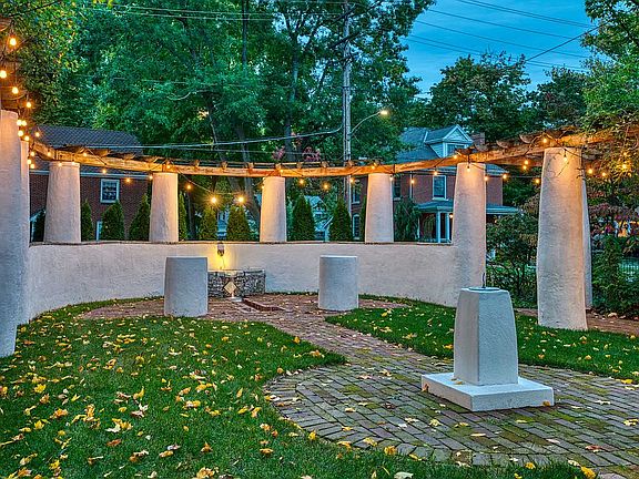 Amazing outdoor pergola
