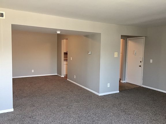 5th image of 2872 Marshall Ave SE APT 12D