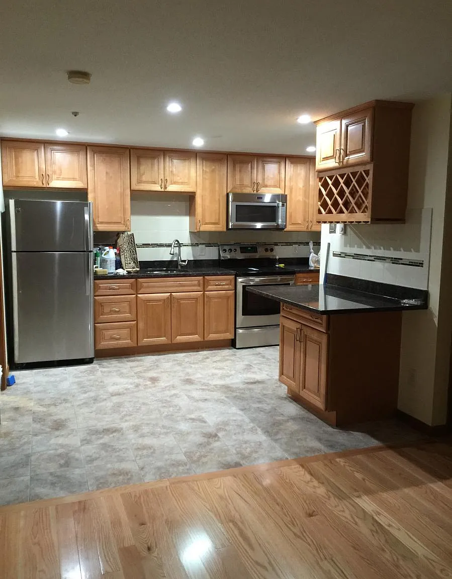 85 Charles Street — Photo 2