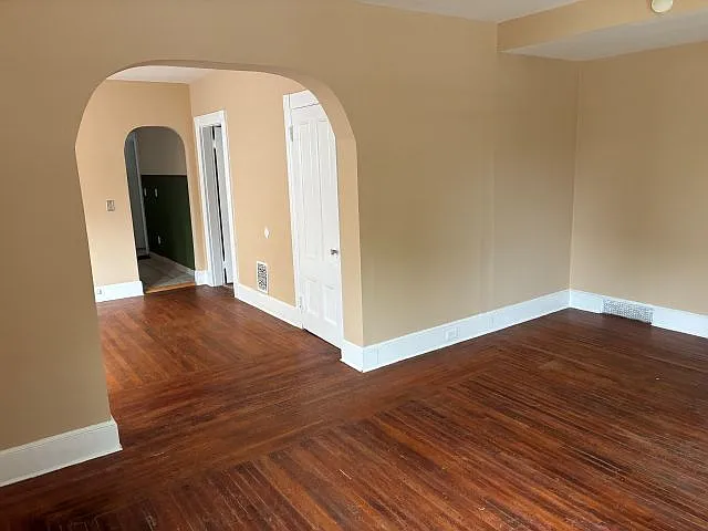 2 bed, 1209 sqft, $1,695 — Photo 3