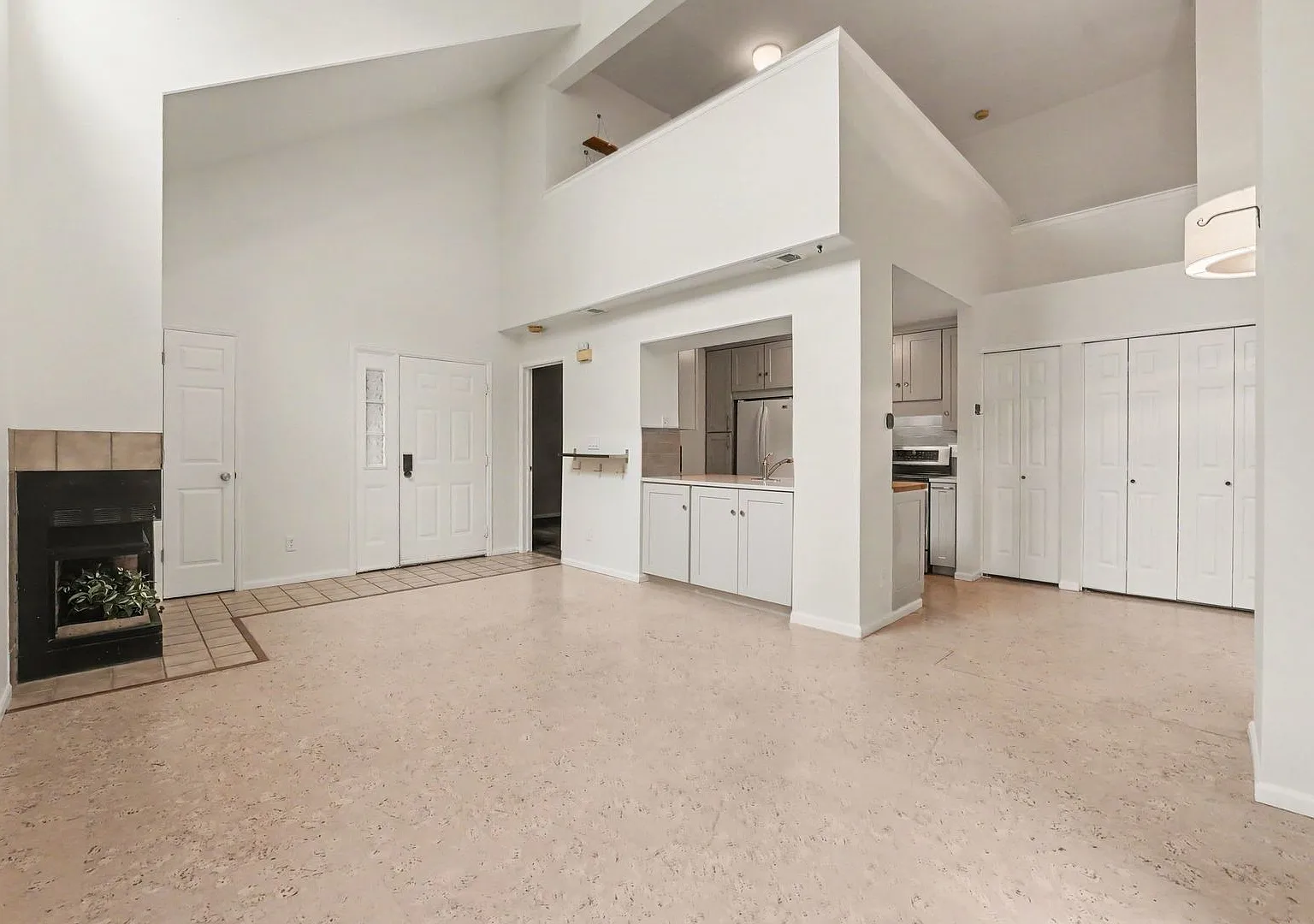 Bright Top-Floor 2 Bed, 2 Bath Condo with Loft & Vaulted Ceilings — Photo 2