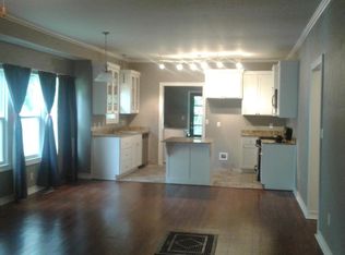 217 E 4th St, Claremore, OK 74017