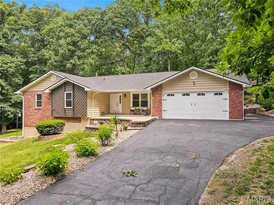 1st image of 800 Pralle Ln