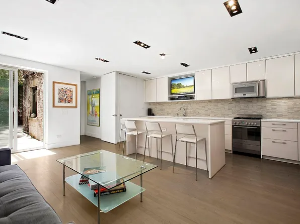 30 West 96th Street image 1 of 5