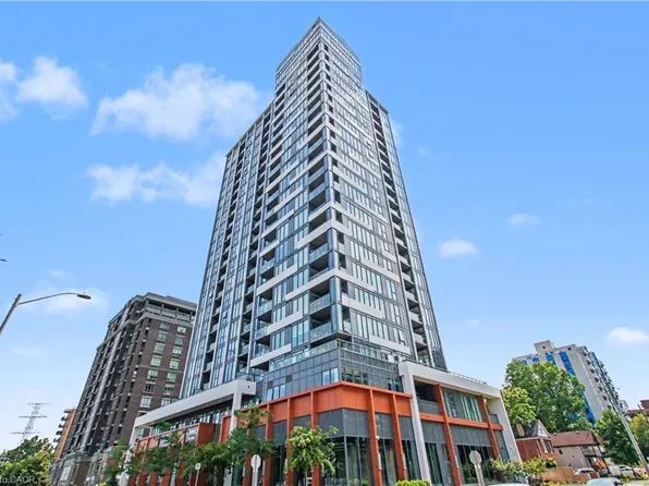 500 Brock Ave #702, Burlington, ON L7S 0A5