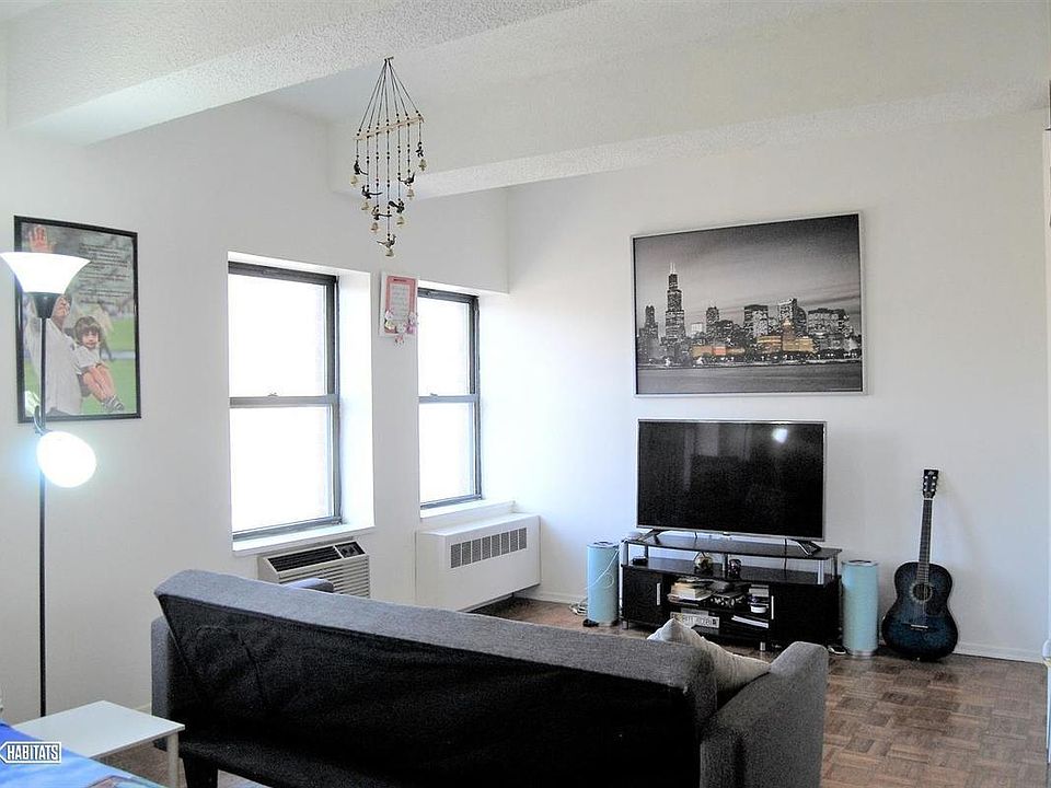 1st image of 360 W 34th St APT 9T