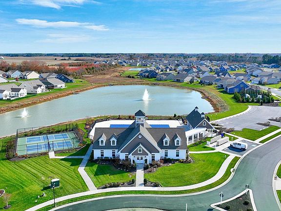 4th image of 15384 Crape Myrtle Rd