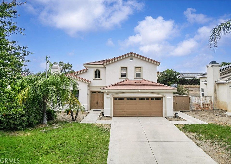 1st image of 15828 Dianthus St