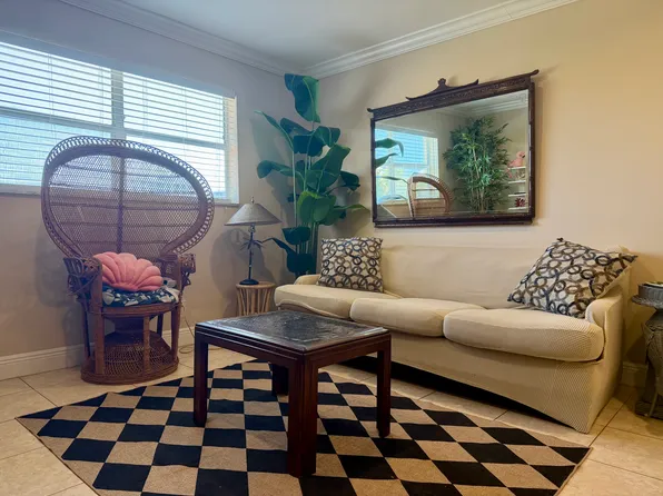550 SW 2nd Ave, Boca Raton, FL