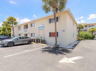 102 S Peninsula Dr APT 200, Daytona Beach, FL 32118
