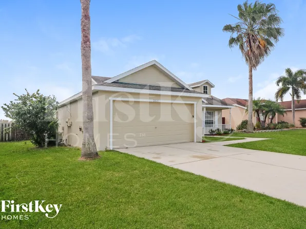 12025 Larson Ln, Parrish, FL 34219