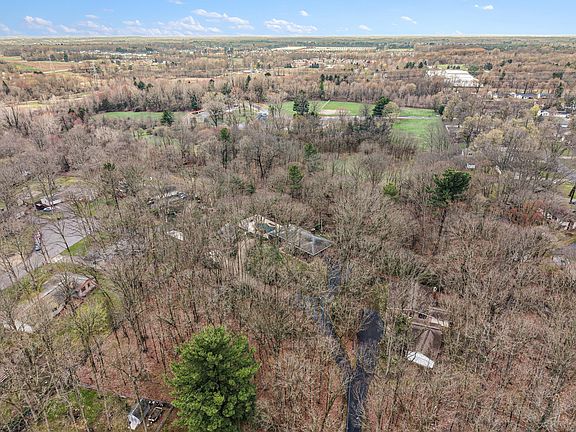 4th image of 6761 Shady Oak Ln
