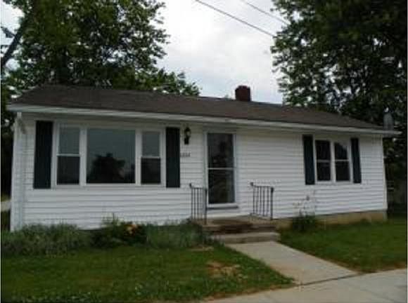 1st image of 16614 N East St
