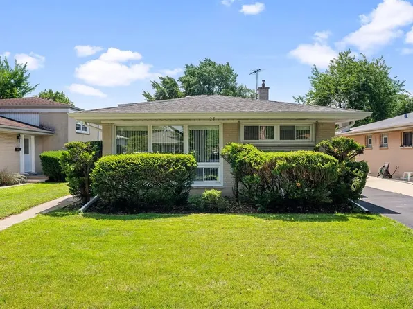 25 Wilmette Ave, Glenview, IL 60025