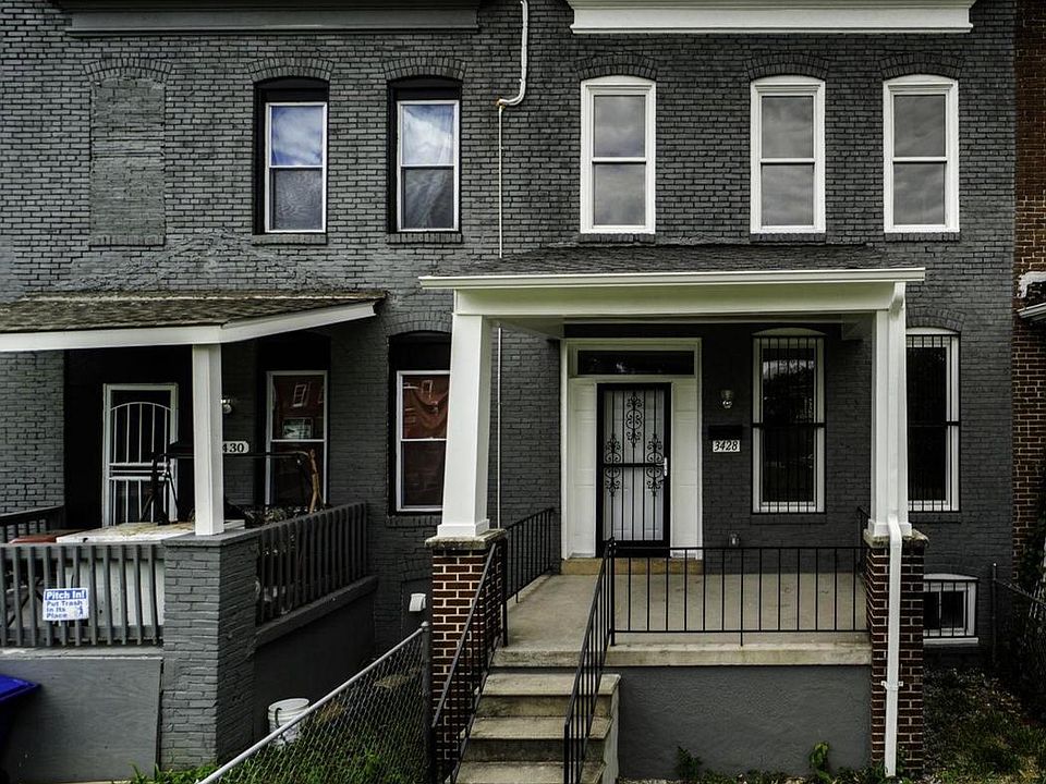 1st image of 3428 Virginia Ave