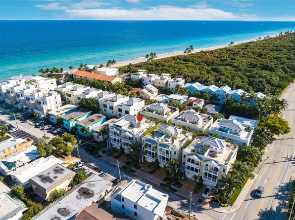 340 Elm St #B-8, Hollywood, FL 33019