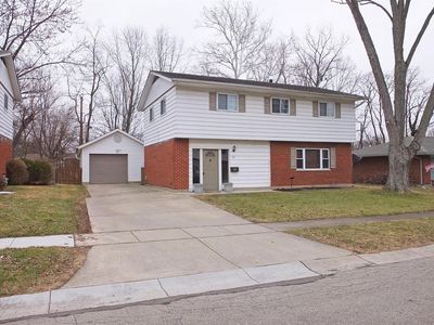 60 Woods Rd, Springboro, OH, 45066
