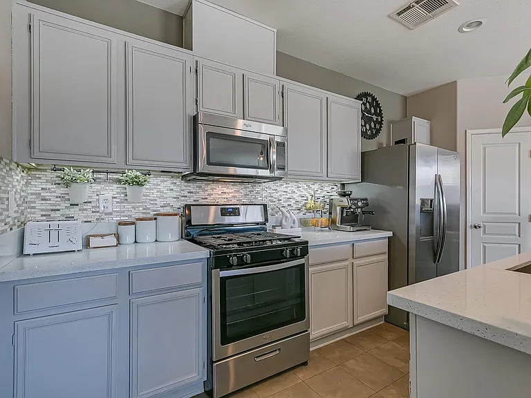 6255 W Arby Ave #253 — Photo 2