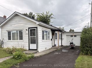 292 Camden Rd, Greater Napanee, ON K7R1E6