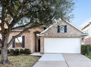 2021 Balsam Lake Ln, Pearland, TX 77584