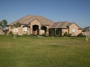 8374 S East Ave, Fresno, CA 93725