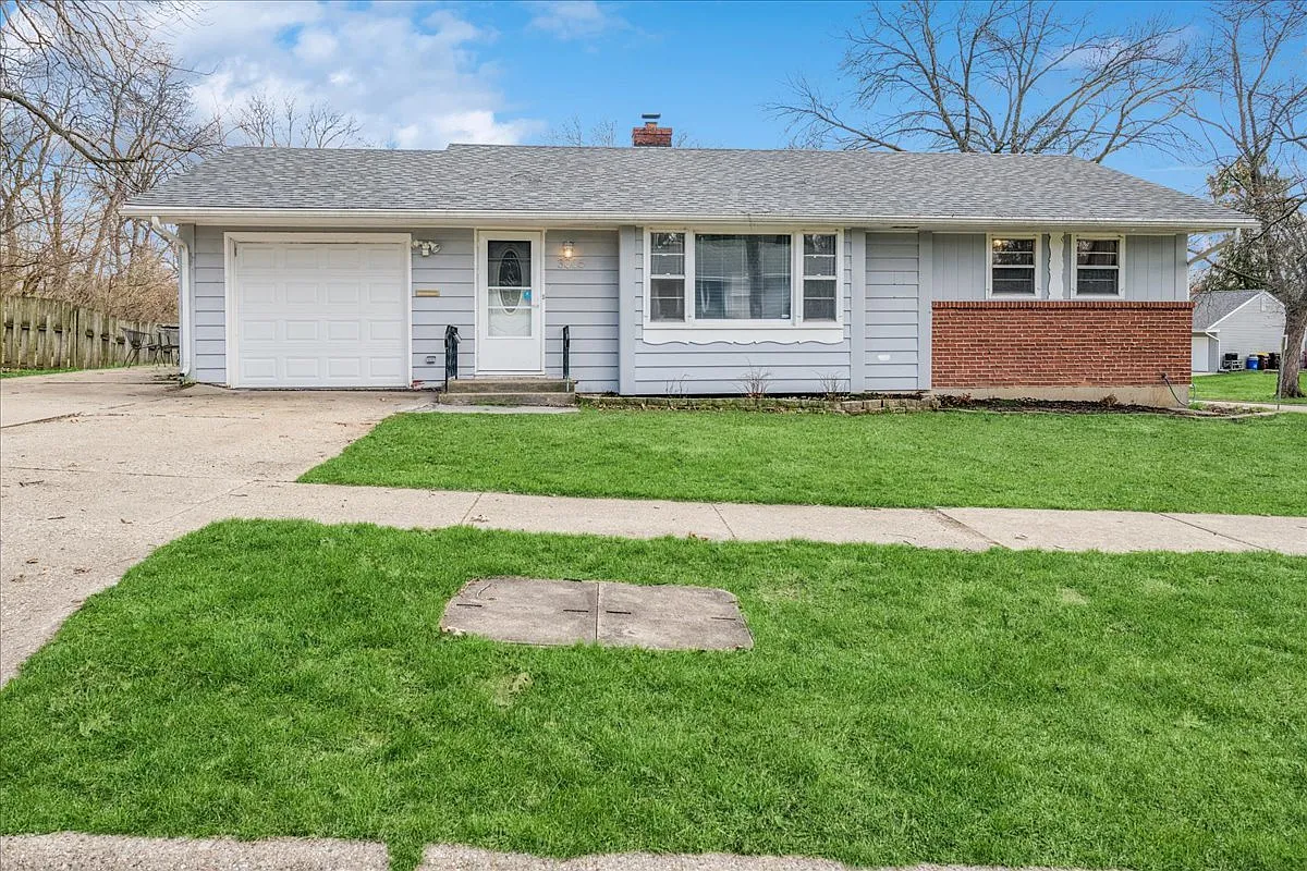 3005 Oak Grove Ln photo 1